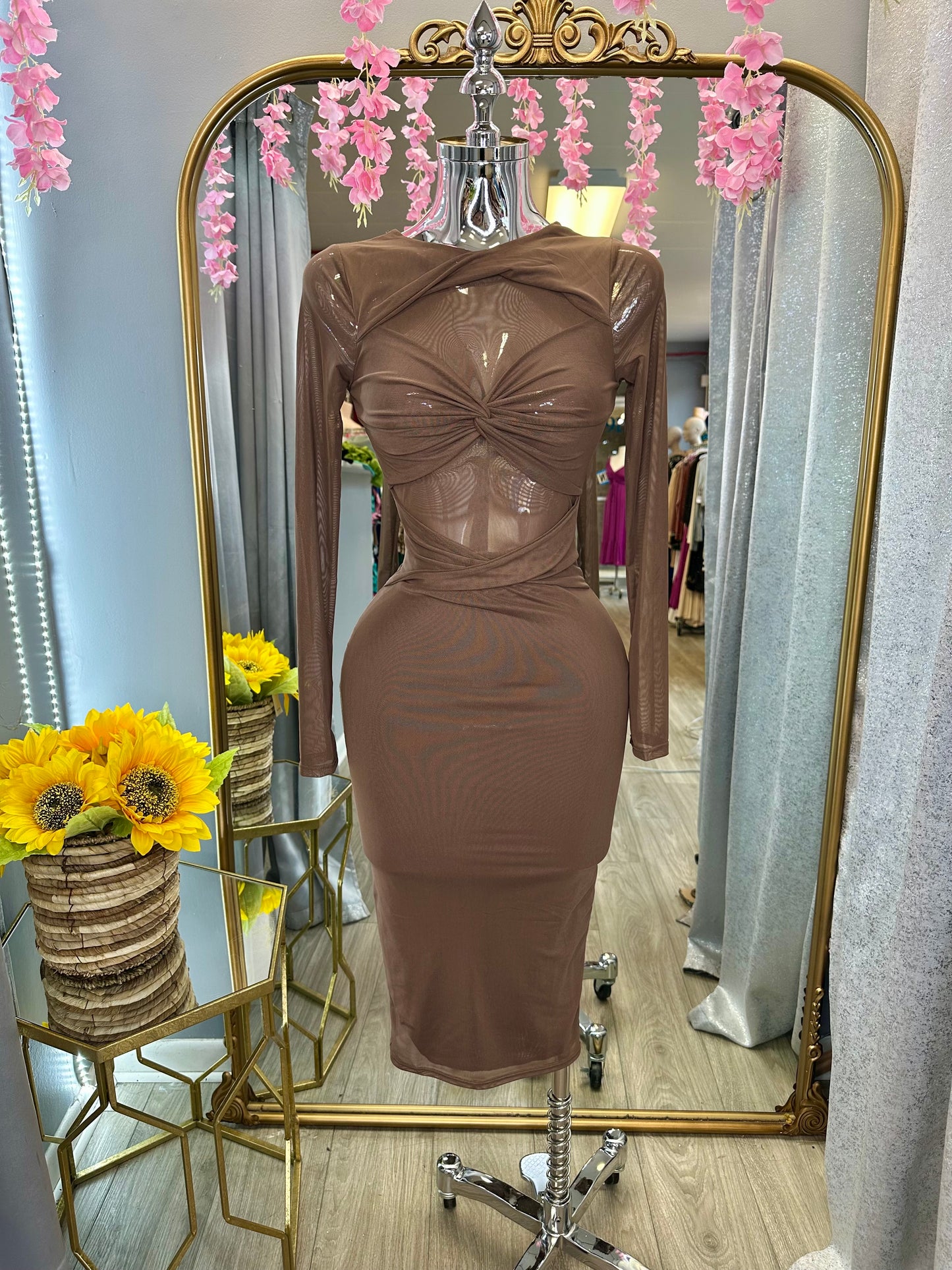 Leidy Dress (Brown)
