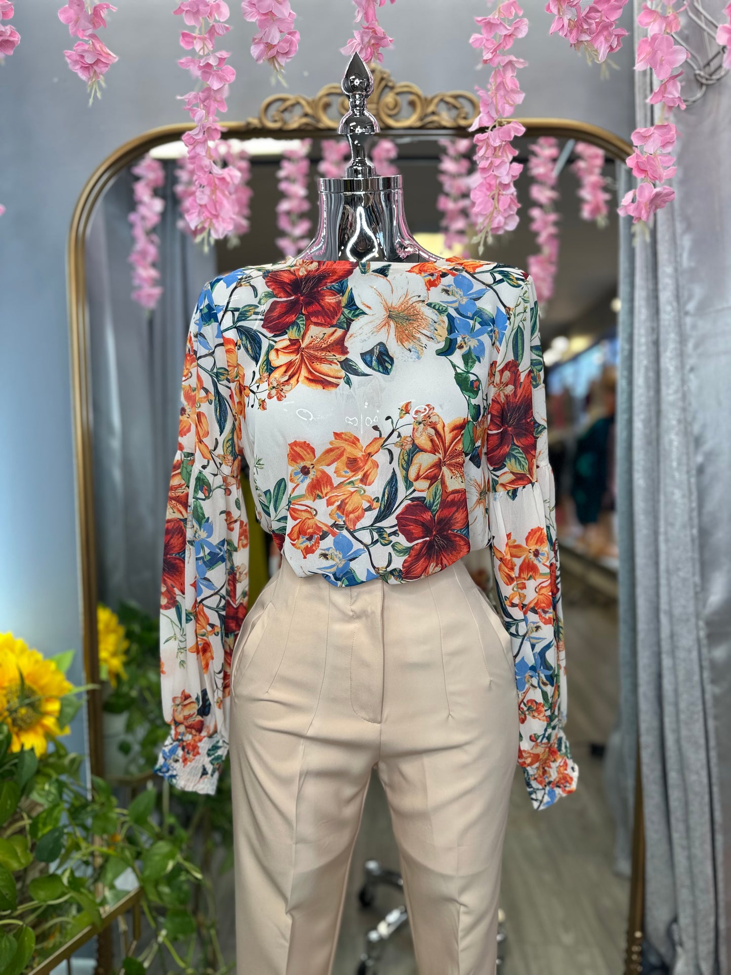 So Chic Blouse