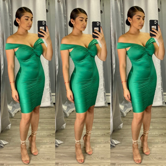 Weekend Look Dress (Kelly Green)