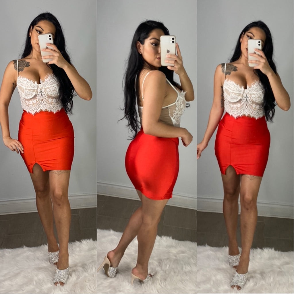 Riley Mini Skirt (Tomato Red)